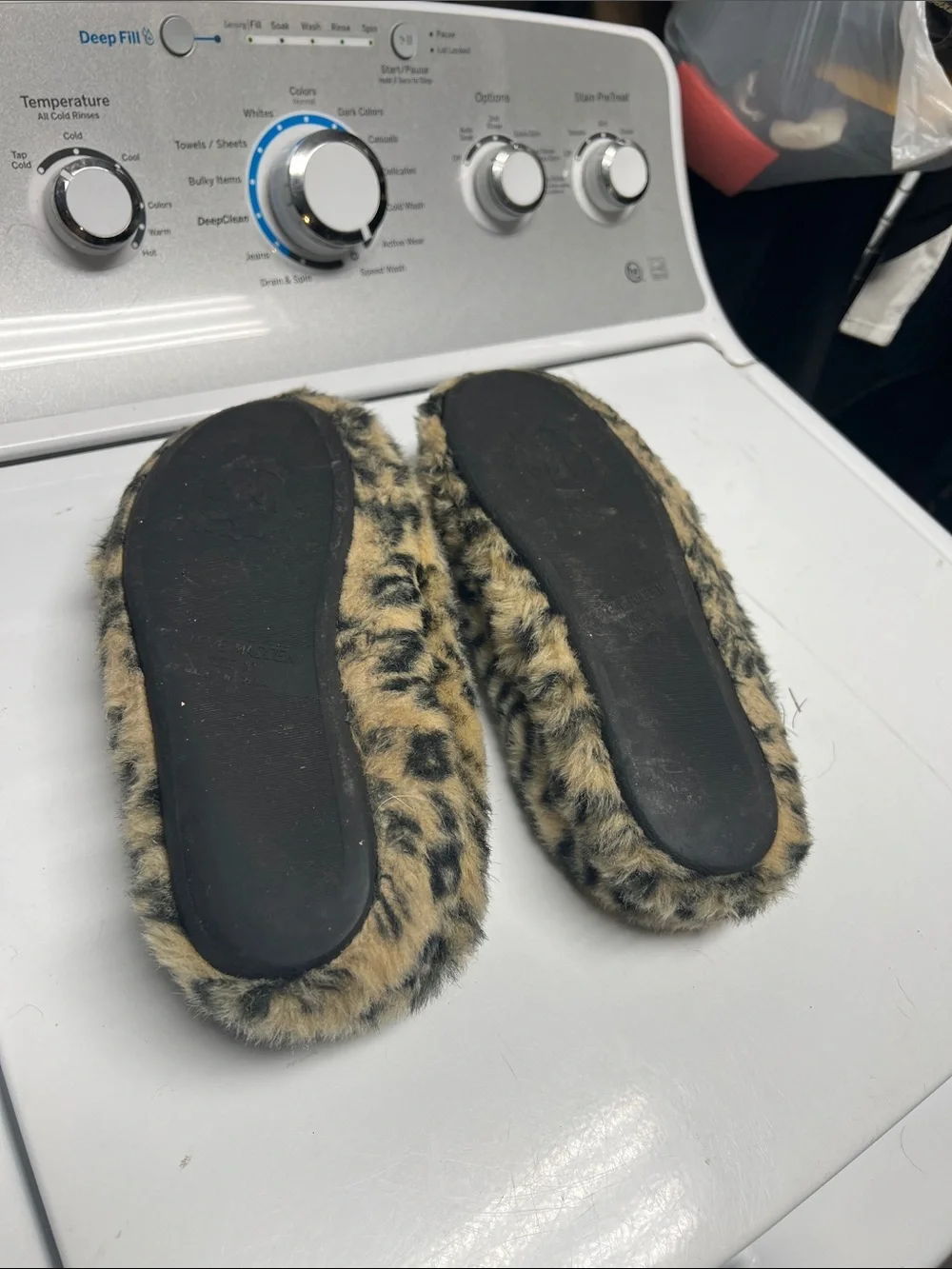 Steve Madden Kids Leopard Faux Fur Slip-On Slippers - Beige and Black